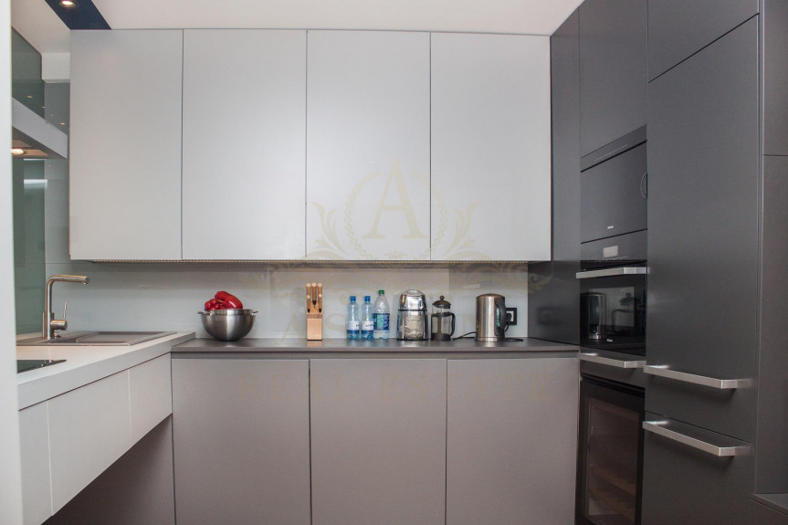 Warszawa, Śródmieście, Baczyńskiego, Apartament for rent